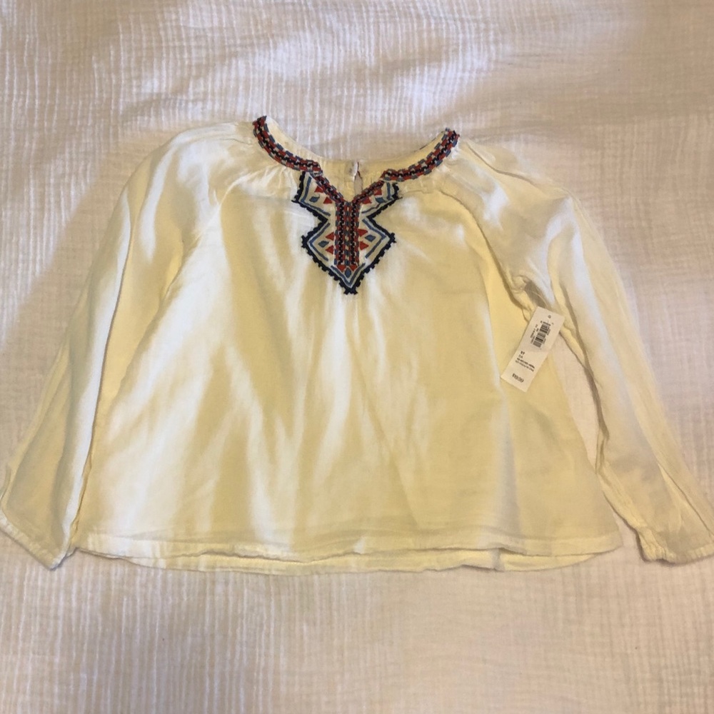 Girl’s blouse